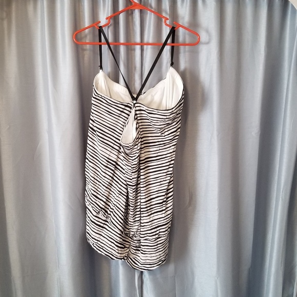 Lane Bryant Wave Stripe Tube Top - Picture 5 of 6